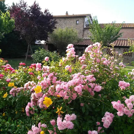 Toscana La Mucchia 컨트리하우스 *