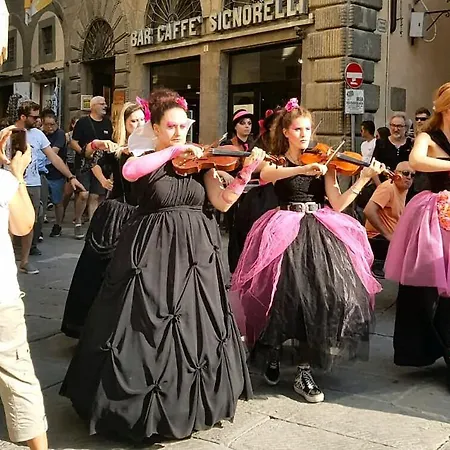 Toscana La Mucchia *